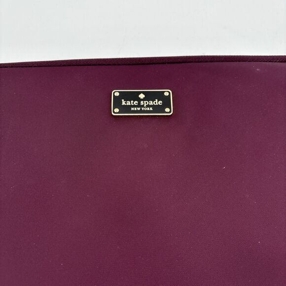 Kate Spade Burgundy Red Protective Laptop Zip Closure Padded‎ Sleeve Bag 13.5” - Picture 2 of 14